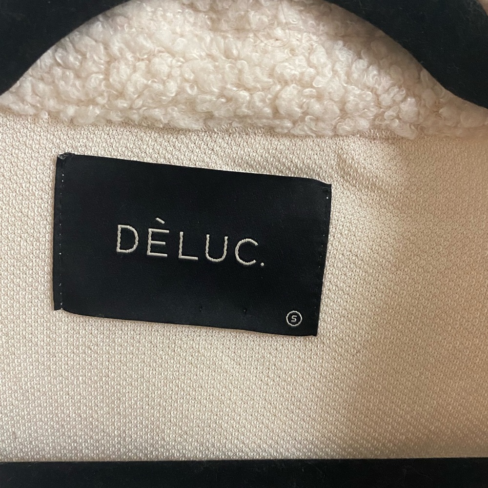 BRAND NEW & NEVER WORN Deluc Ezra White Sherpa Shacket SMALL $90 OBO - Picture 5 of 5